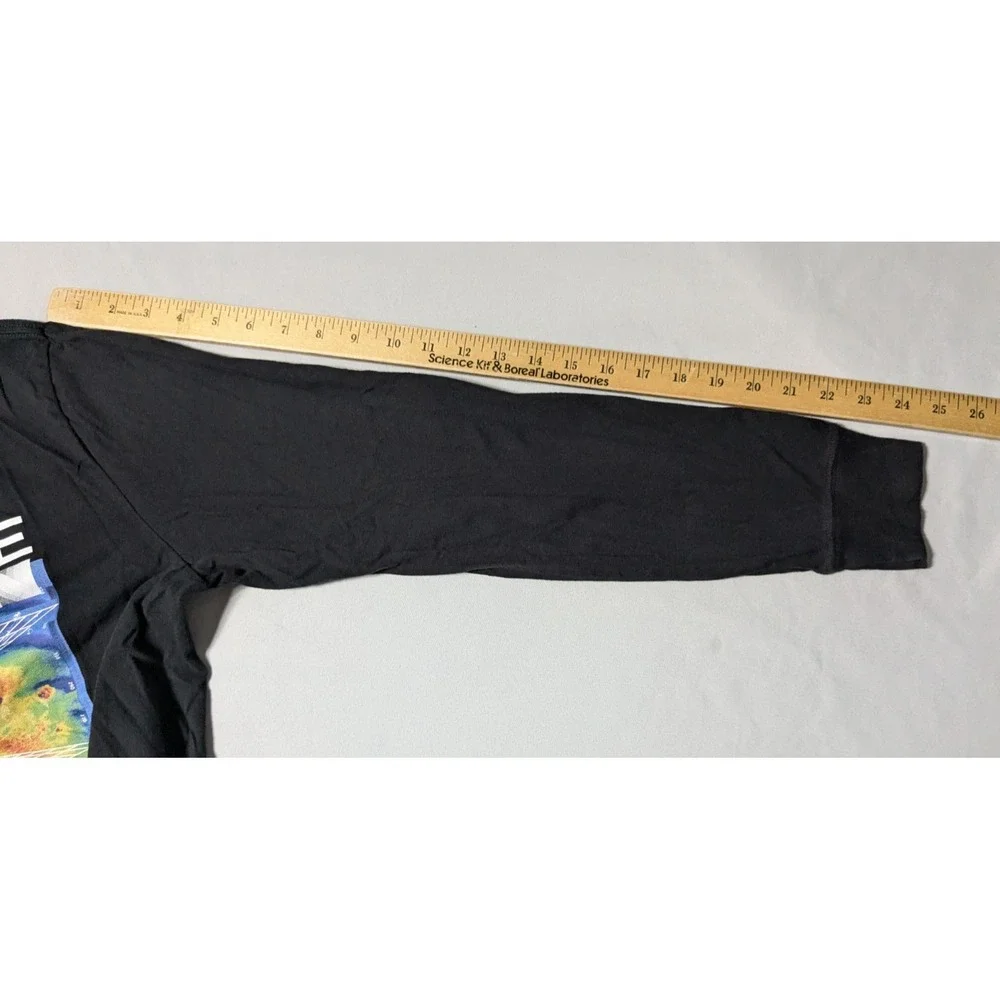 TRUE RELIGION‎ Hurricane Long Sleeve Black Graphic T-Shirt - Men Medium EUC